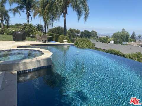 6 Toprail Ln, Rancho Palos Verdes, CA 90275