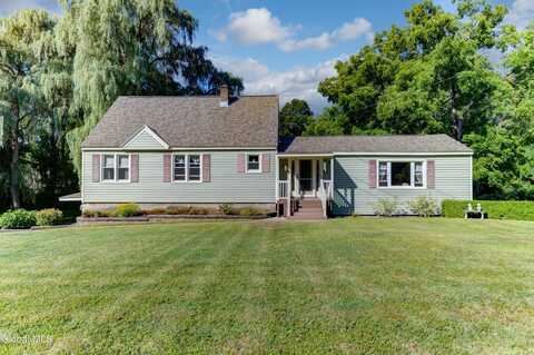 75 Midline Road, Ballston, NY 12019