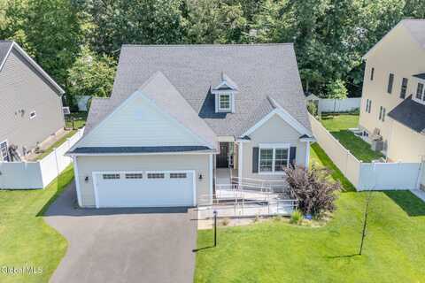 20 Hillard Lane, Colonie, NY 12110