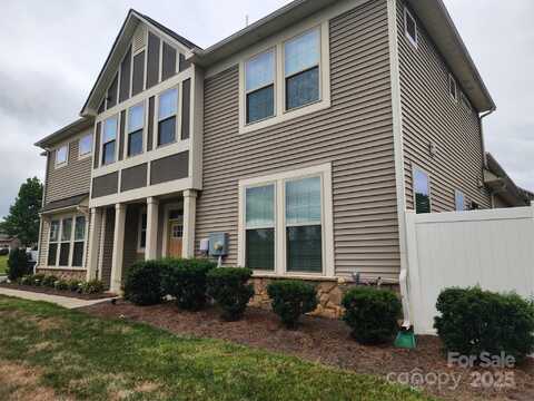9341 Glenburn Lane, Charlotte, NC 28278