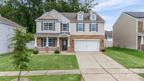 919 Rock Haven Drive, Charlotte, NC 28216