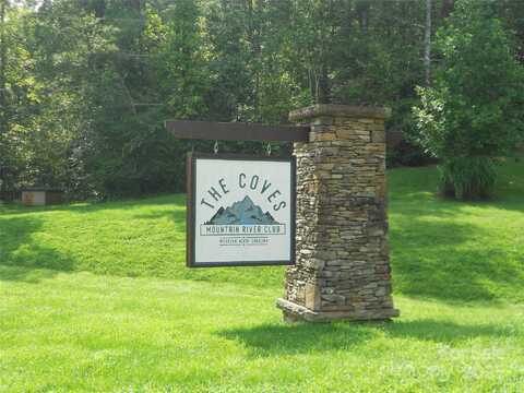 5360 Dogwood Way, Lenoir, NC 28645