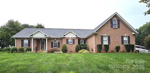 266 Wittenburg Springs Drive, Taylorsville, NC 28681