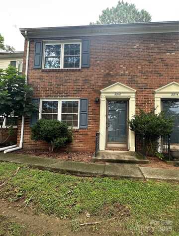 8816 Hunter Ridge Drive, Charlotte, NC 28226