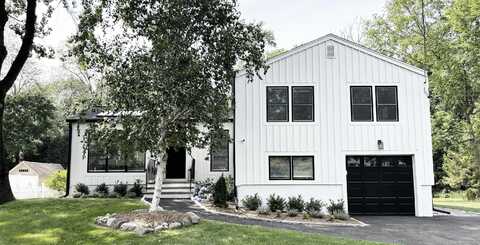 27 Mary Lane, Greenwich, CT 06878