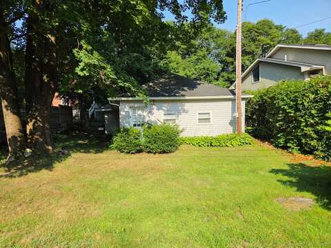 60 Mason Avenue, Watertown, CT 06779