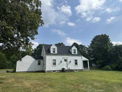 36 Washington Avenue, Woodbury, CT 06798