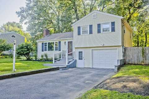 15 Carmella Terrace, Enfield, CT 06082