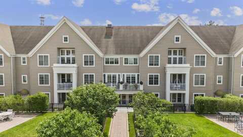 77 Havemeyer Lane, Stamford, CT 06902