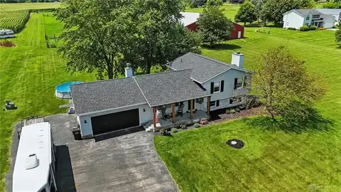 1255 Bischoff Road, New Carlisle, OH 45344