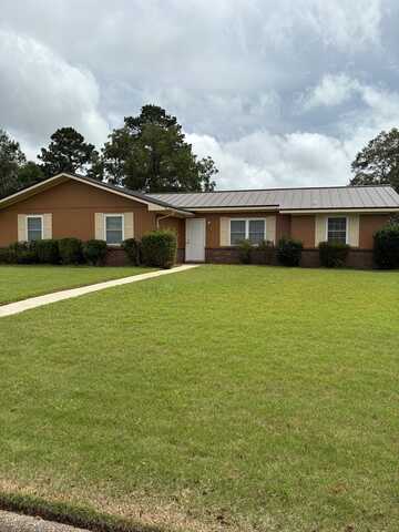 2200 Glen Haven, Dothan, AL 36301
