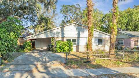 437 Lockhart Street, Daytona Beach, FL 32114