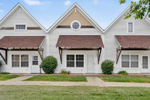1212 10th Avenue NW, Altoona, IA 50009