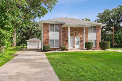 505 & 507 Watrous Avenue, Des Moines, IA 50315