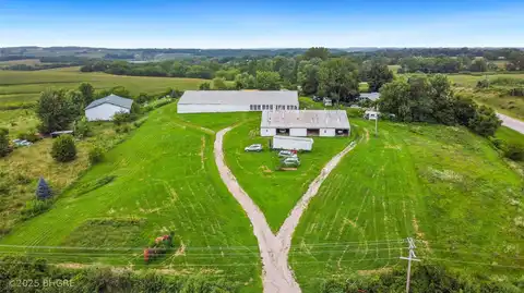 1247 Illinois Drive, Knoxville, IA 50138