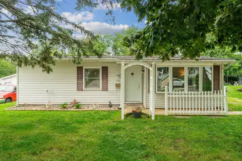 727 Berkley, Dubuque, IA 52001