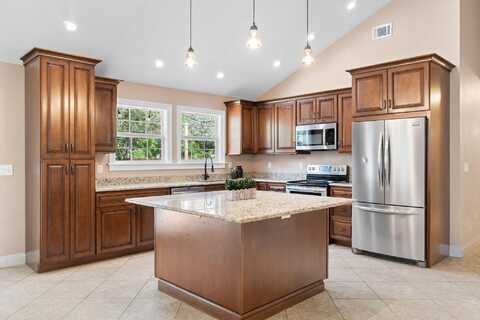 1836 Iris Lane, Navarre, FL 32566