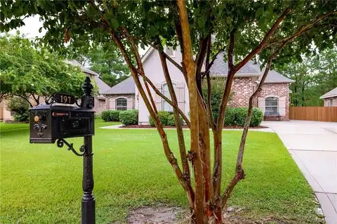 197 CYPRESS LAKES Drive, Slidell, LA 70458