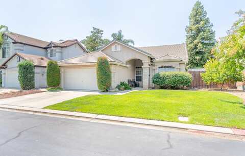 8639 Talladega Way N, Fresno, CA 93720