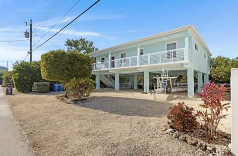 120 VENETIAN Drive, Lower Matecumbe, FL 33036