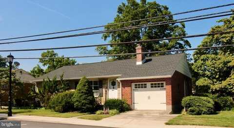 330 N MAIN STREET, COOPERSBURG, PA 18036