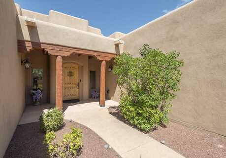 510 Albino Road, Corrales, NM 87048