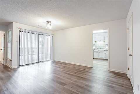 605 Garden Court, Atlanta, GA 30328
