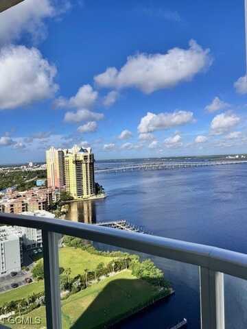 3000 Oasis Grand Boulevard unit: 2307, Fort Myers, FL 33916
