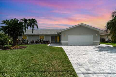 924 SE 24th Street, Cape Coral, FL 33990