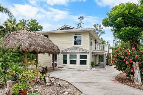 15560 S Pebble Lane, Fort Myers, FL 33912