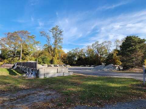 6372 W RIDGE Road, Erie, PA 16506