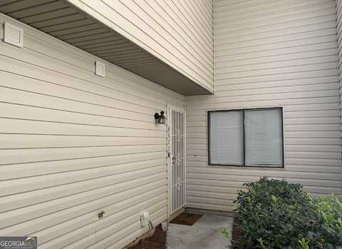 8577 Parkside, Jonesboro, GA 30238