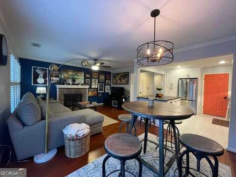 2751 Farmstead, Smyrna, GA 30080
