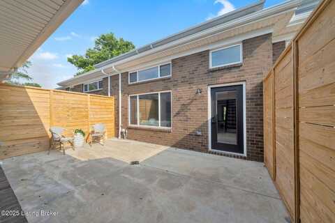 613 Burnett Farm Ln, Louisville, KY 40243