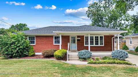 8008 Columbine Dr, Louisville, KY 40258