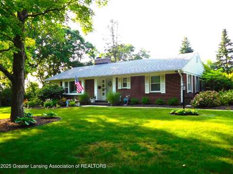 812 W Park Street, Saint Johns, MI 48879