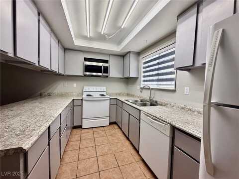 4636 Sand Creek Avenue, Las Vegas, NV 89103