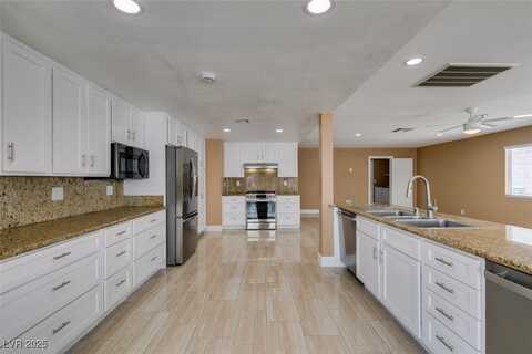 3966 Green Leaf Drive, Las Vegas, NV 89120