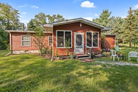 8801 N 500 W, Rensselaer, IN 47978
