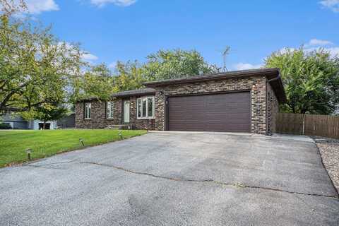 146 Curtis Drive, Valparaiso, IN 46383
