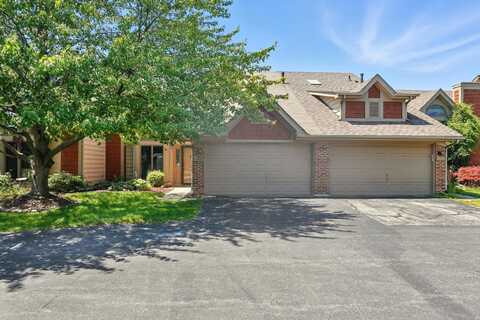1908 Silver Creek Court, Crown Point, IN 46307