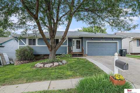 4992 Drexel Street, Omaha, NE 68117