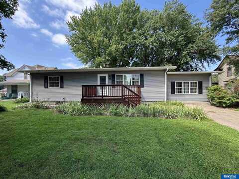 436 N 3rd Street, Hampton, NE 68843