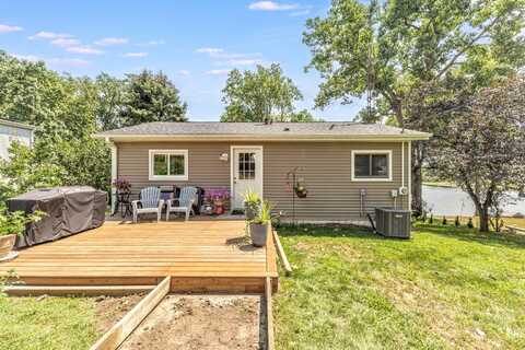 529 Timber Lane, Brooklyn, MI 49230