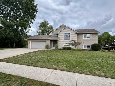957 Sunrise Lane NW, Grand Rapids, MI 49544