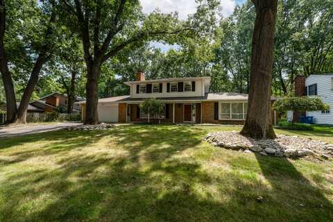 2913 Larry Lane, Kalamazoo, MI 49008