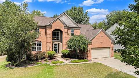 3879 Fraser Drive NE, Rockford, MI 49341