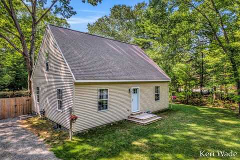 1321 N Scenic Drive, Muskegon, MI 49445
