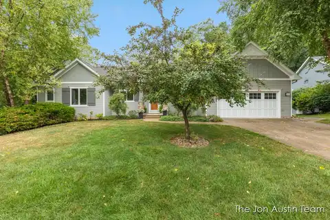 4808 Firefly Drive NE, Grand Rapids, MI 49525