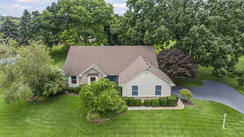 11274 Arrowhead Drive, South Lyon, MI 48178